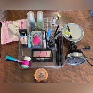 Makeup lot